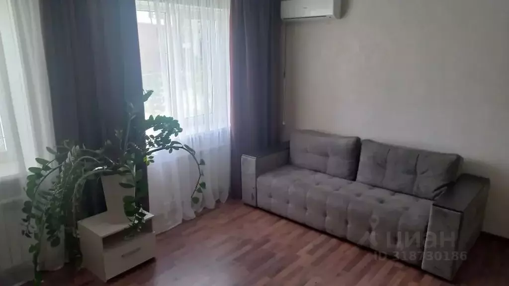 1-к кв. Волгоградская область, Волгоград ул. Грибанова, 2 (47.0 м) - Фото 0