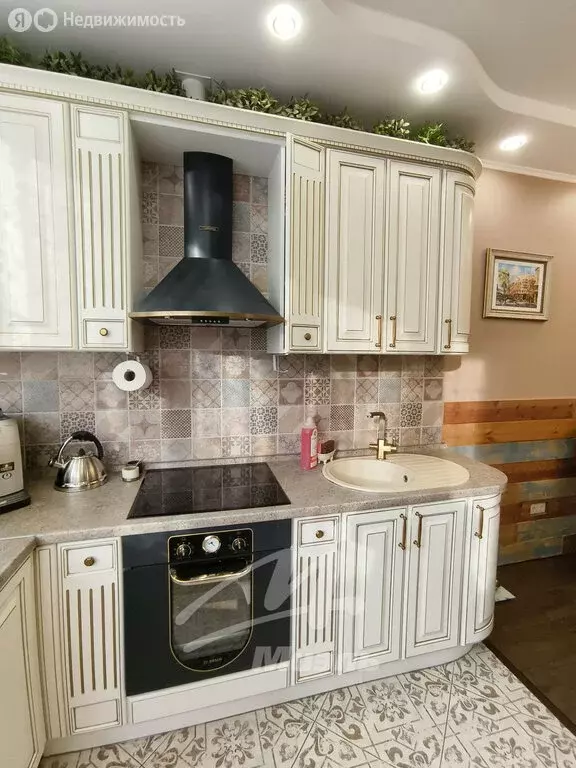 3-комнатная квартира: Балашиха, улица Строителей, 3 (75.6 м) - Фото 1