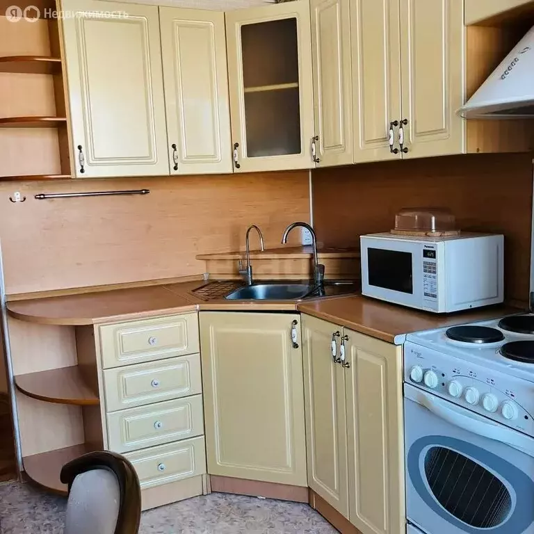 3-комнатная квартира: Тюмень, Транспортная улица, 108 (65 м) - Фото 0