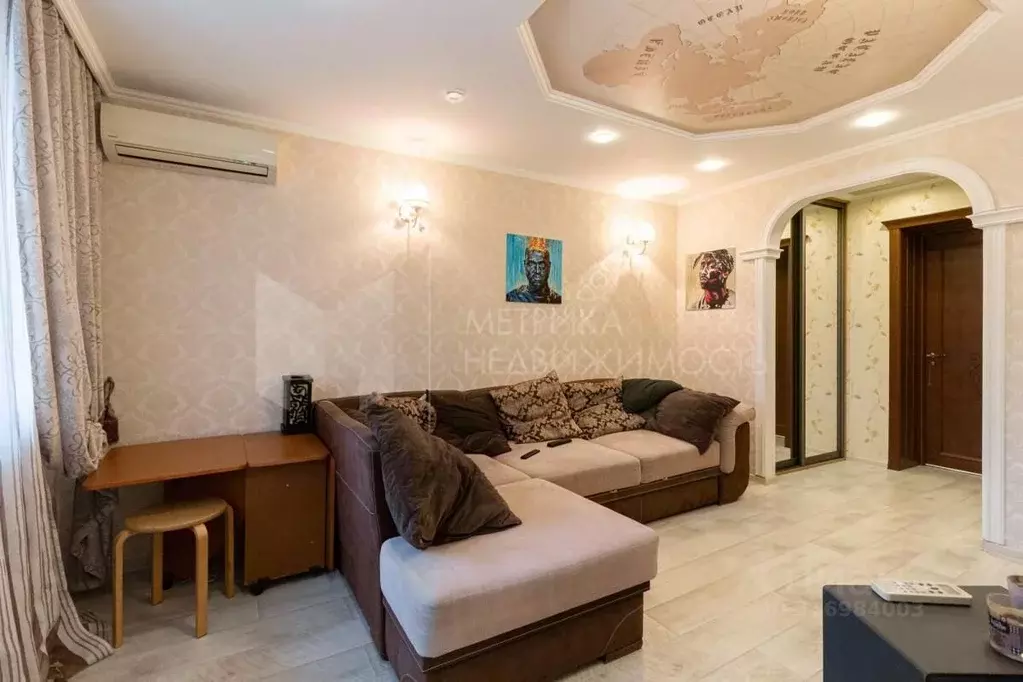 2-к кв. Тюменская область, Тюмень ул. Республики, 86 (43.0 м) - Фото 0