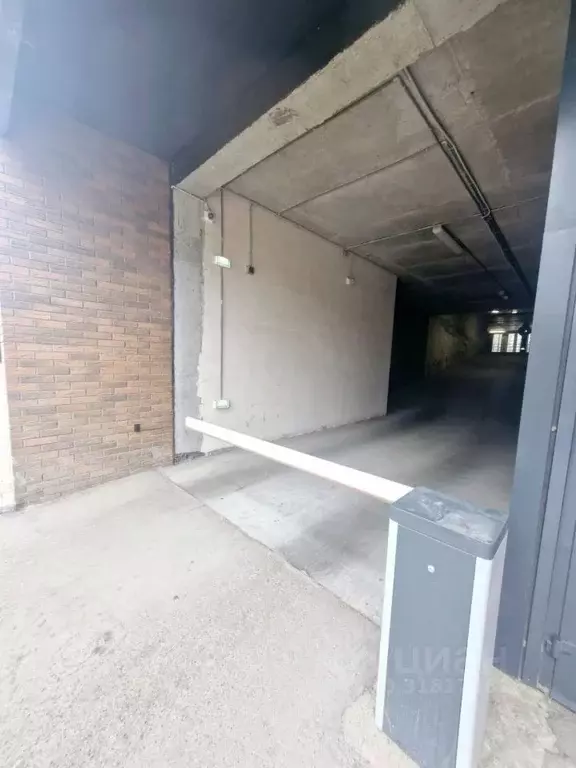 Гараж в Московская область, Красногорск городской округ, д. Аристово ... - Фото 1