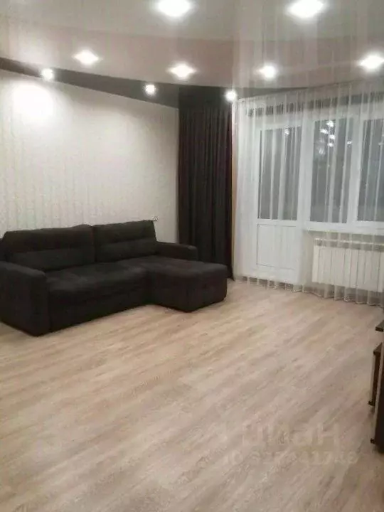 3-к кв. Красноярский край, Красноярск ул. Чернышевского, 122 (64.0 м) - Фото 2