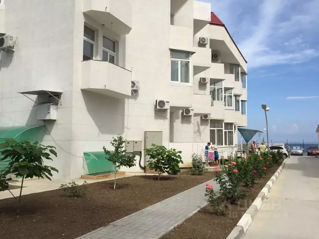 Комната Крым, Феодосия наб. Черноморская, 1Г (10.0 м) - Фото 1