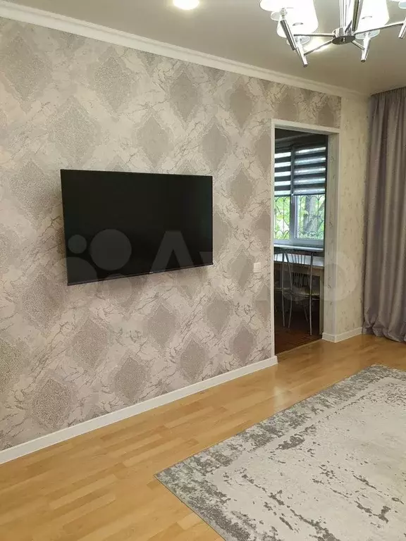 3-к. квартира, 61 м, 2/5 эт. - Фото 0