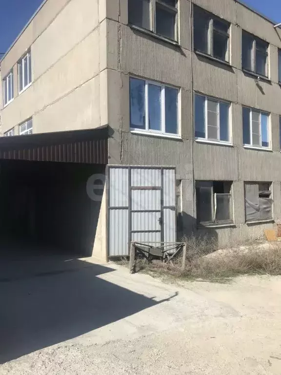 Склад в Волгоградская область, Волгоград Трубный проезд, 10А (900 м) - Фото 0