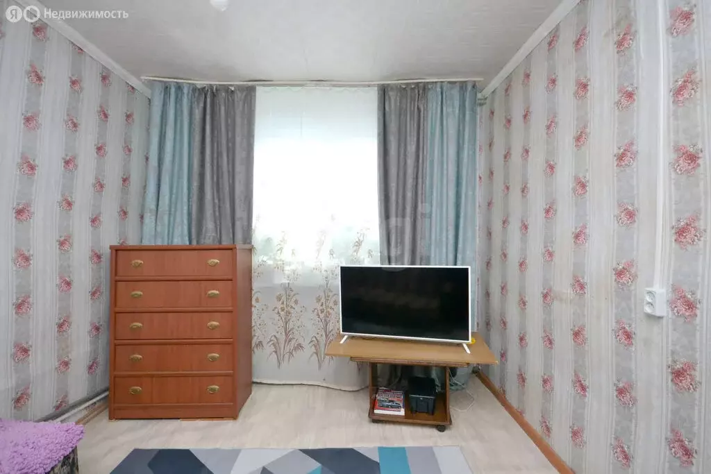 3-комнатная квартира: Якутск, 1-й Сайсарский переулок, 3 (52.4 м) - Фото 1