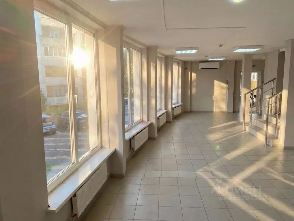 Помещение свободного назначения в Белгородская область, Белгород ул. ... - Фото 1