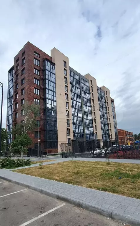 2-к. квартира, 53 м, 1/9 эт. - Фото 1