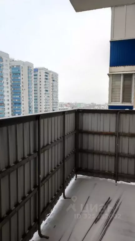 1-к кв. Самарская область, Самара 3-й проезд, 50 (43.0 м) - Фото 0