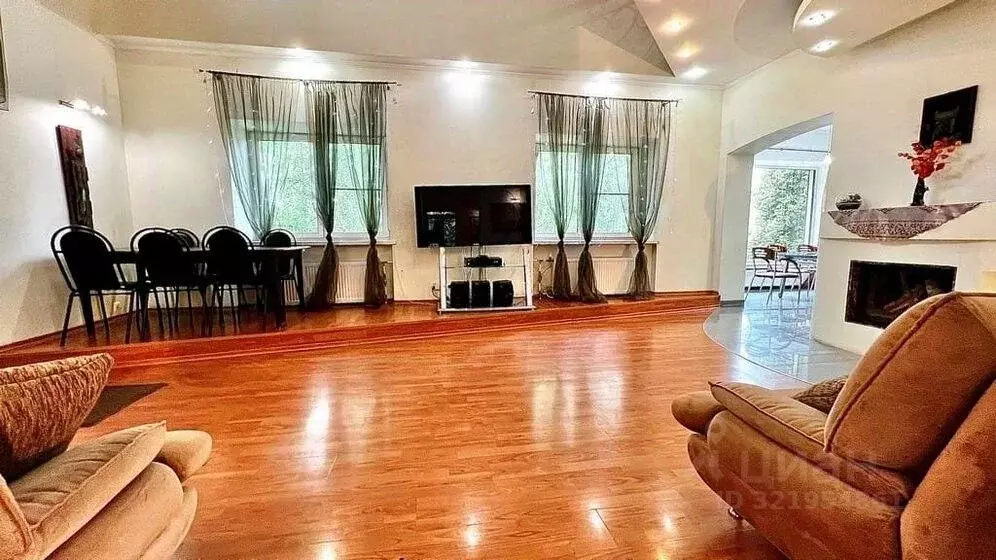 Дом в Московская область, Ленинский городской округ, д. Пуговичино ул. ... - Фото 2