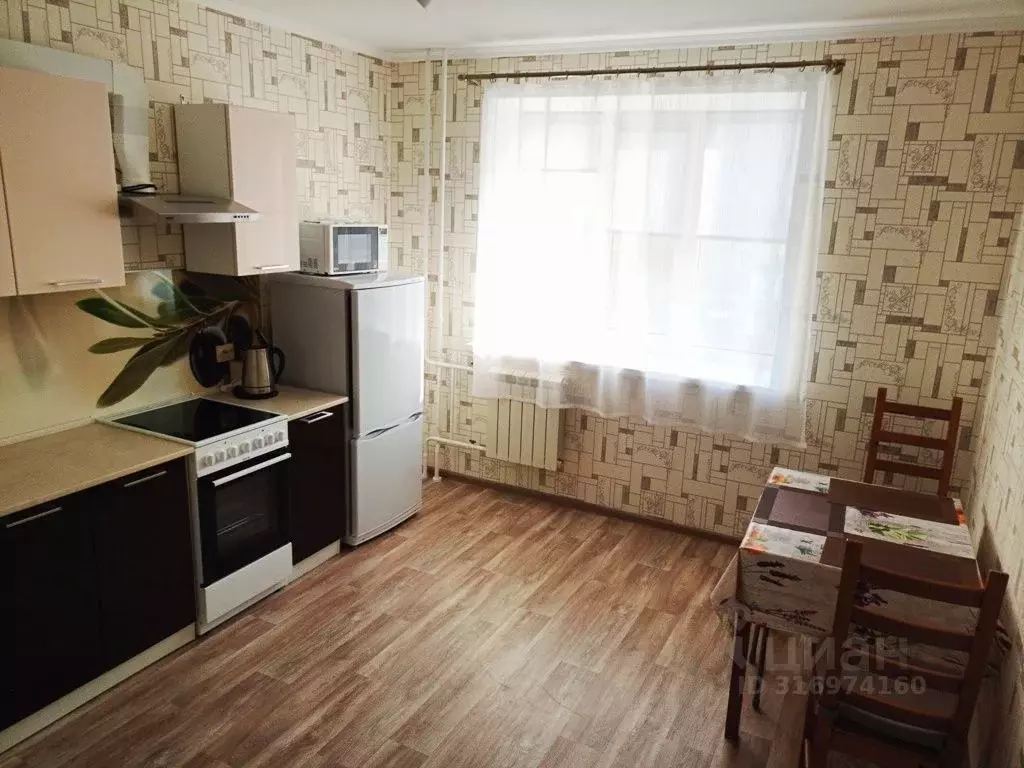 2-к кв. Орловская область, Орел ул. Осипенко, 2 (64.0 м) - Фото 0