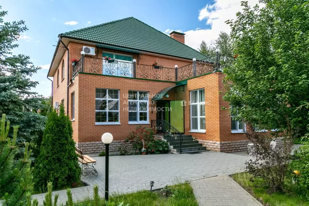 Дом в Рязанская область, Рязанский район, Заборьевское с/пос, с. ... - Фото 1