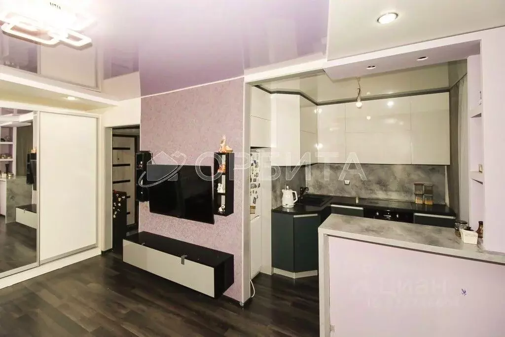 1-к кв. Тюменская область, Тюмень Авторемонтная ул., 17 (30.0 м) - Фото 2