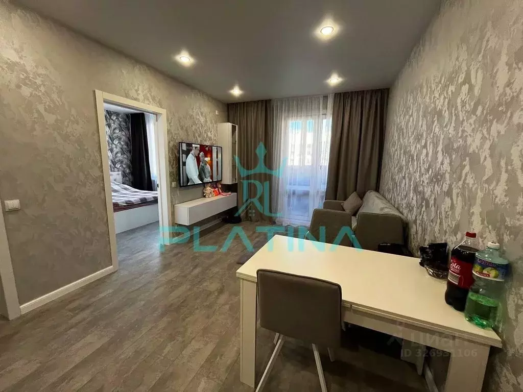 2-к кв. Татарстан, Казань ул. Рашида Нежметдинова, 11к2 (40.0 м) - Фото 1