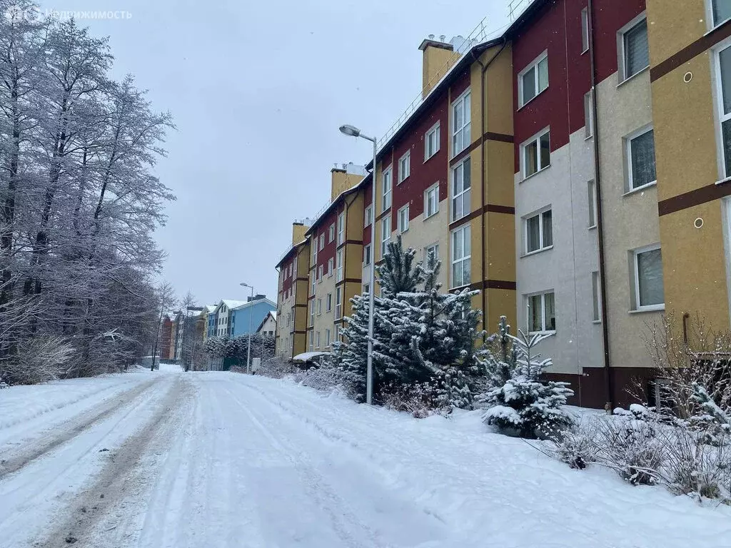 3-комнатная квартира: Калининград, улица Аллея Смелых, 188А (74.4 м) - Фото 2