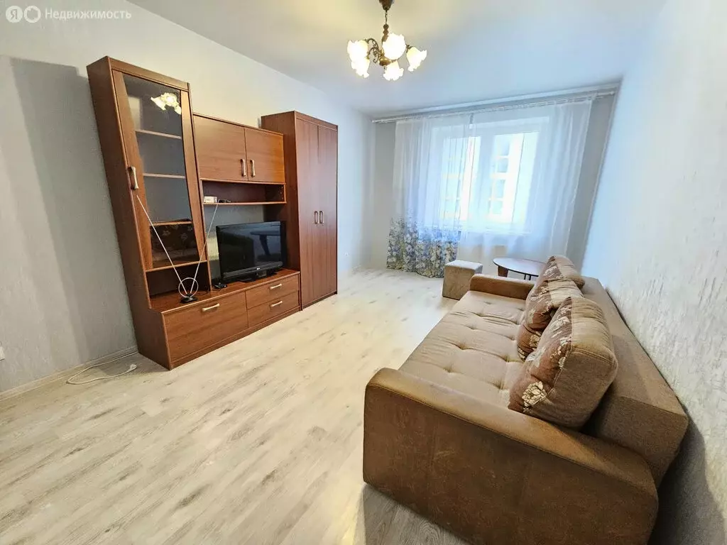 2-комнатная квартира: Калининград, улица Николая Карамзина, 48 (64 м) - Фото 0
