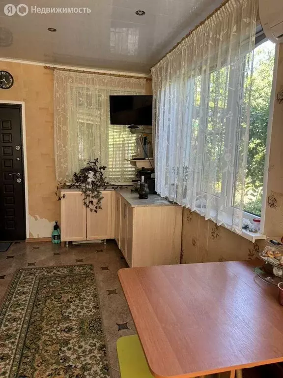Дом в Волгодонск, Окружная улица (50 м) - Фото 1
