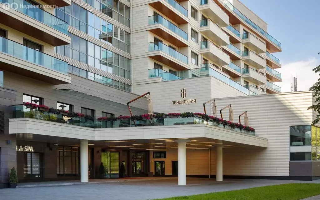 3-комнатная квартира: Санкт-Петербург, Вязовая улица, 8 (168 м) - Фото 1