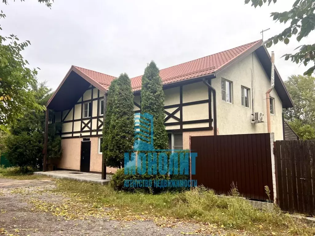 Дом в Ростовская область, Ростов-на-Дону Кумженская ул., 1а (300 м) - Фото 1