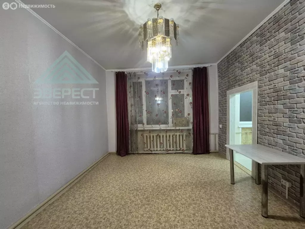 1-комнатная квартира: Абакан, улица Пушкина, 215 (25 м) - Фото 1