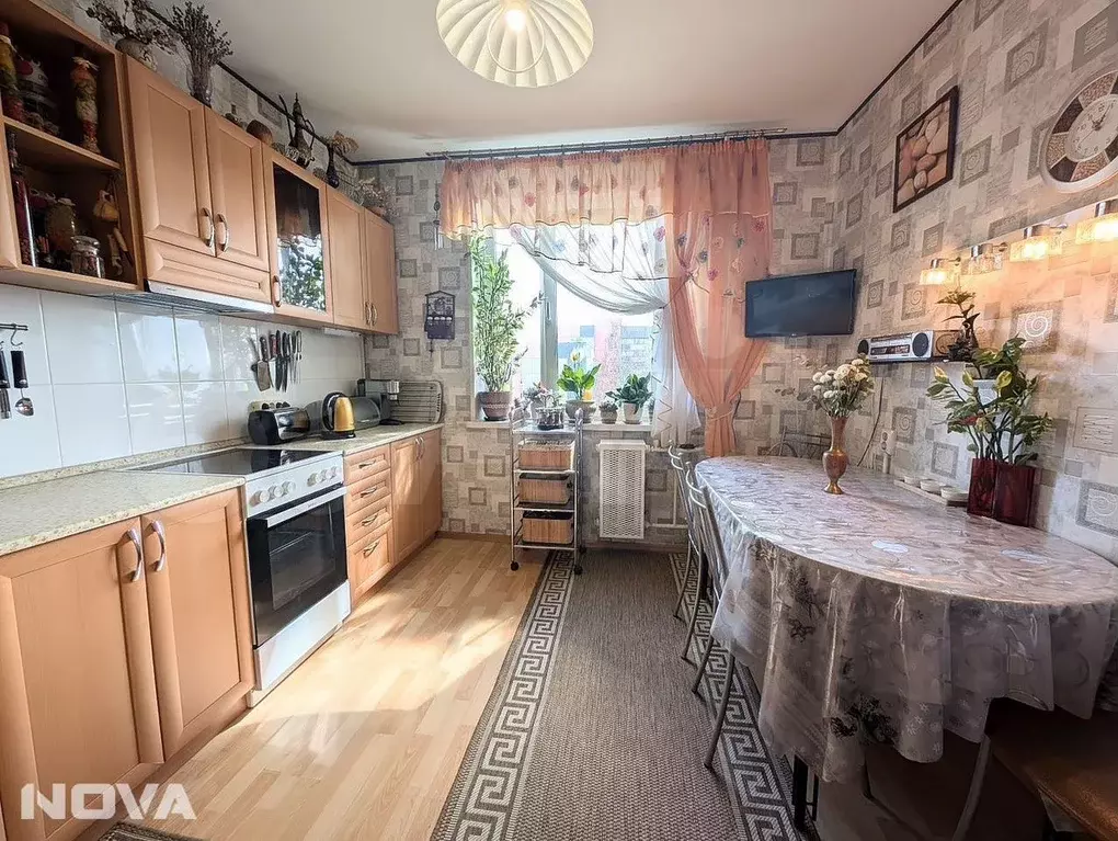 2-к. квартира, 60 м, 4/5 эт. - Фото 1