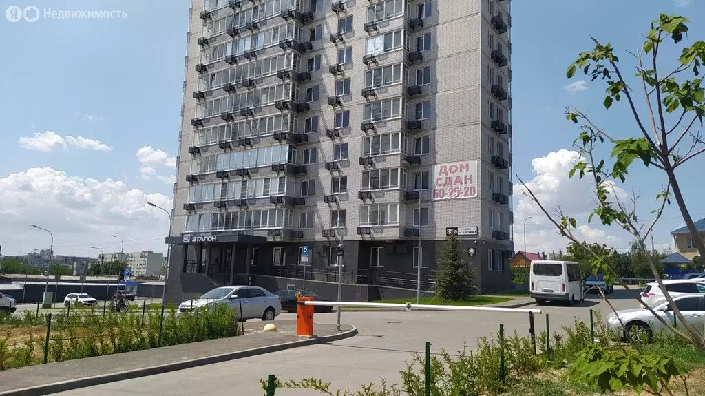 2-комнатная квартира: Волгоград, улица Алехина, 38А (54.9 м) - Фото 1