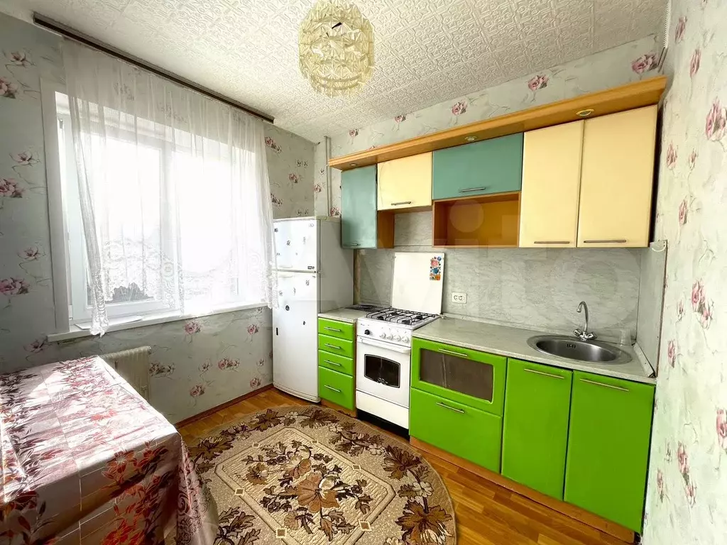 1-к. квартира, 38 м, 7/10 эт. - Фото 0