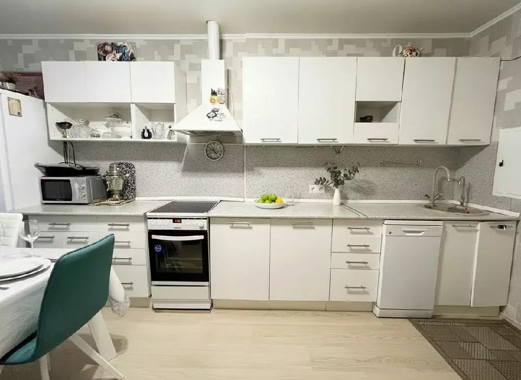 Продается 3-комнатная квартира - Фото 2