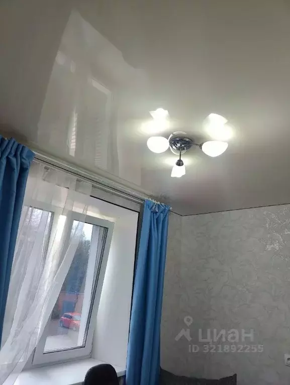 Комната Омская область, Омск Заозерный мкр, ул. Бородина, 44Б (12.6 м) - Фото 1