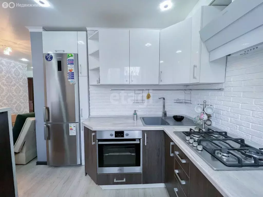 3-комнатная квартира: Саранск, Серадзская улица, 24 (58 м) - Фото 1