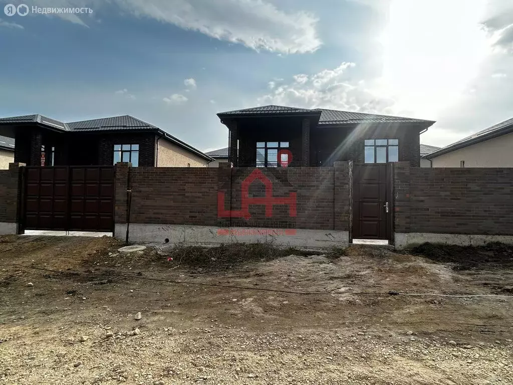 Дом в станица Ессентукская, Химическая улица (160 м) - Фото 1