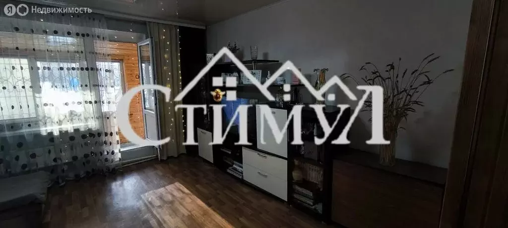 3-комнатная квартира: Черногорск, проспект Космонавтов, 19А (64.7 м) - Фото 1