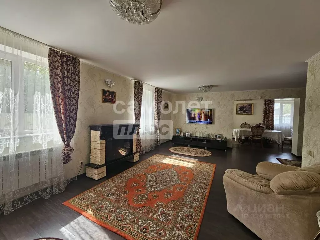 Дом в Волгоградская область, Среднеахтубинский район, Кировское с/пос, ... - Фото 2