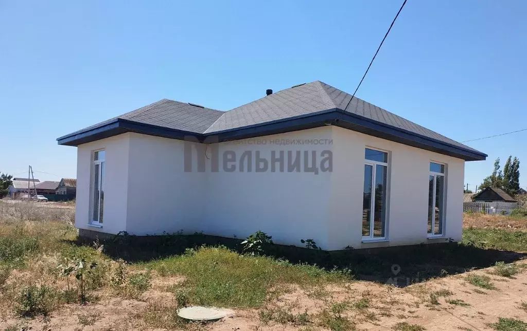 Дом в Волгоградская область, Краснослободск Среднеахтубинский район, ... - Фото 1