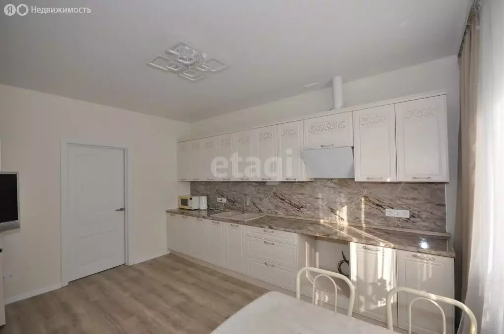 Дом в Томаринский городской округ, село Заречное (77.6 м) - Фото 1