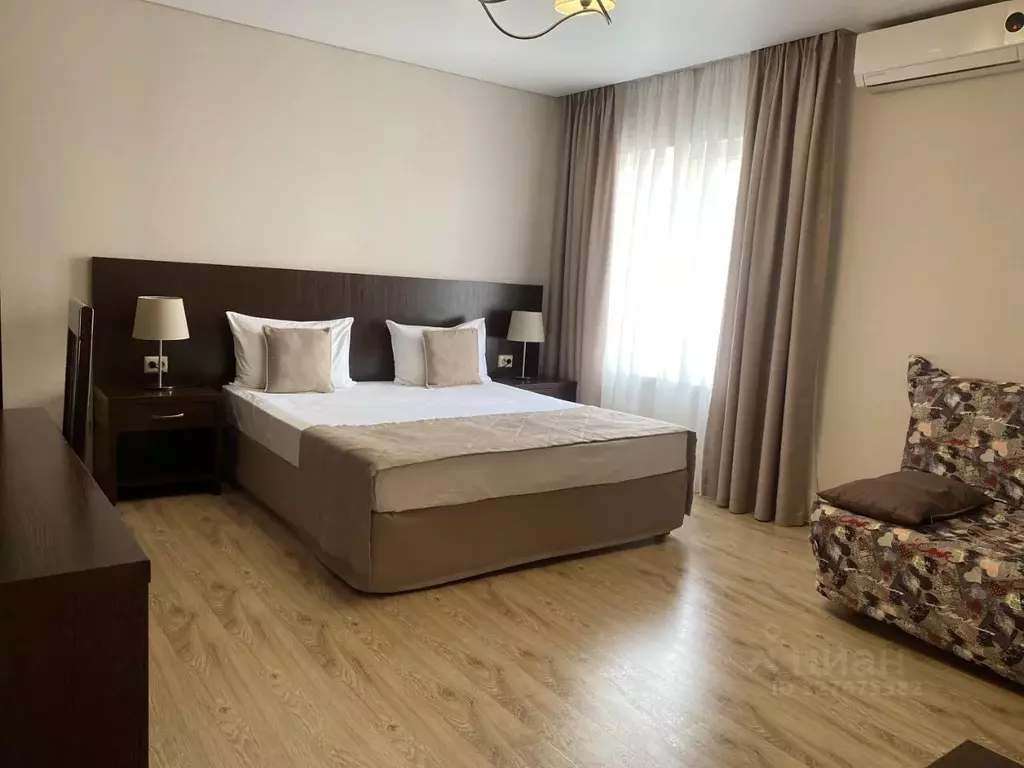 Комната Краснодарский край, Геленджик ул. Толстого, 8А (20.0 м) - Фото 1