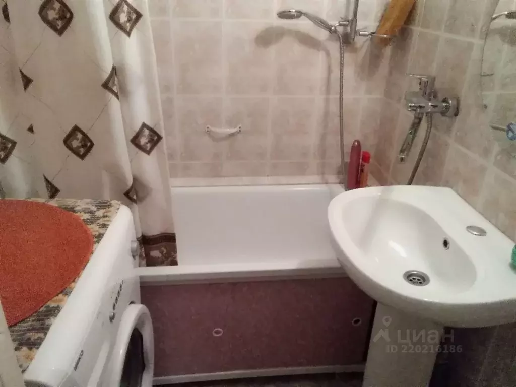 Комната Нижегородская область, Нижний Новгород ул. Героя Советского ... - Фото 1