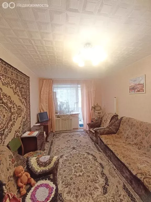 2-комнатная квартира: Краснокамск, улица Пушкина, 12 (43 м) - Фото 1