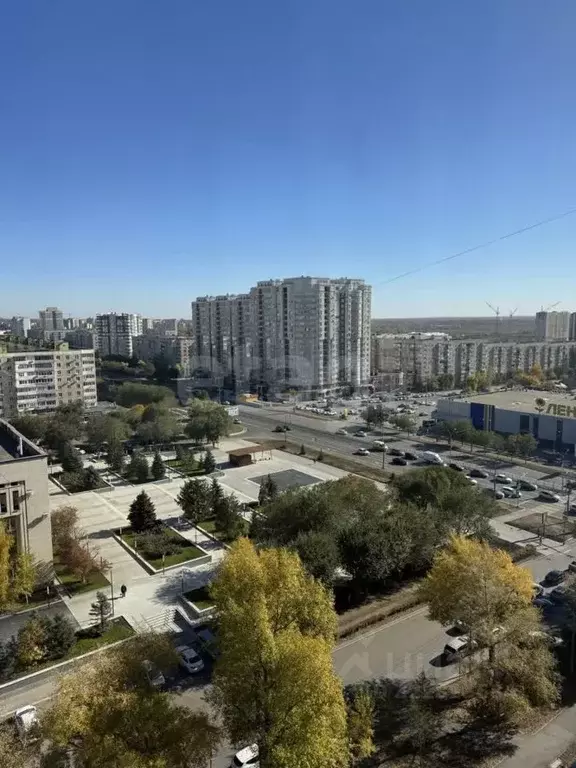 3-к кв. Оренбургская область, Оренбург ул. Чкалова, 28 (64.0 м) - Фото 1