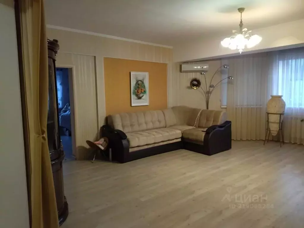 3-к кв. Краснодарский край, Анапа Владимирская ул., 146к1 (130.0 м) - Фото 0