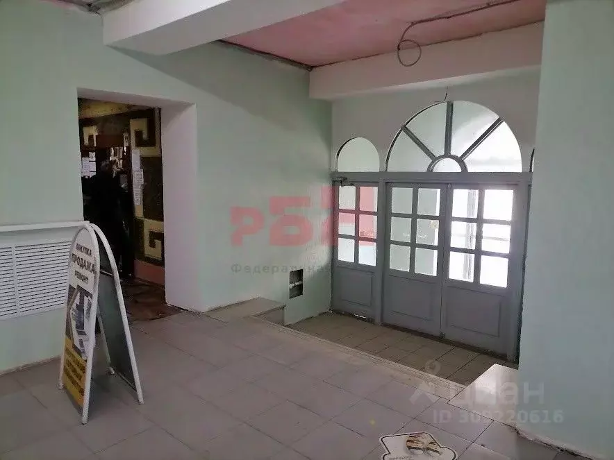 Торговая площадь в Курганская область, Курган ул. Пичугина, 9 (64 м) - Фото 1