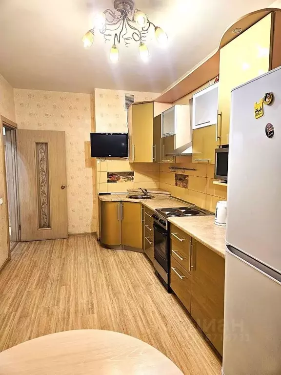 2-к кв. Иркутская область, Иркутск ул. Дыбовского, 8/3 (70.0 м) - Фото 1