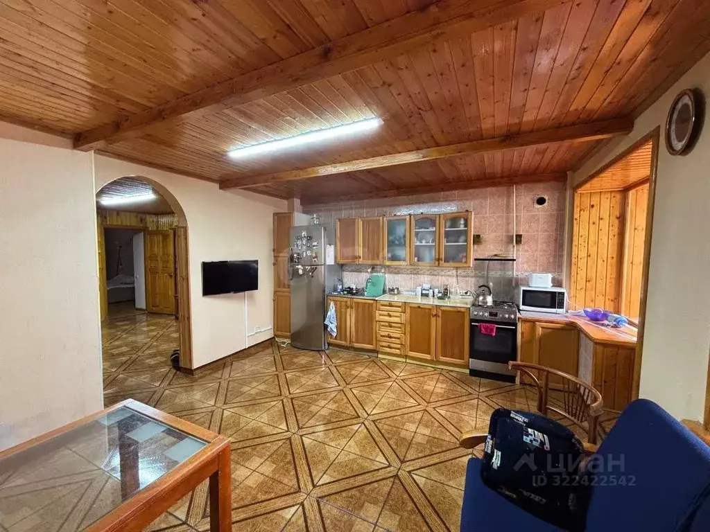 2-к кв. Калужская область, Калуга ул. Баумана, 12/17 (64.6 м) - Фото 1