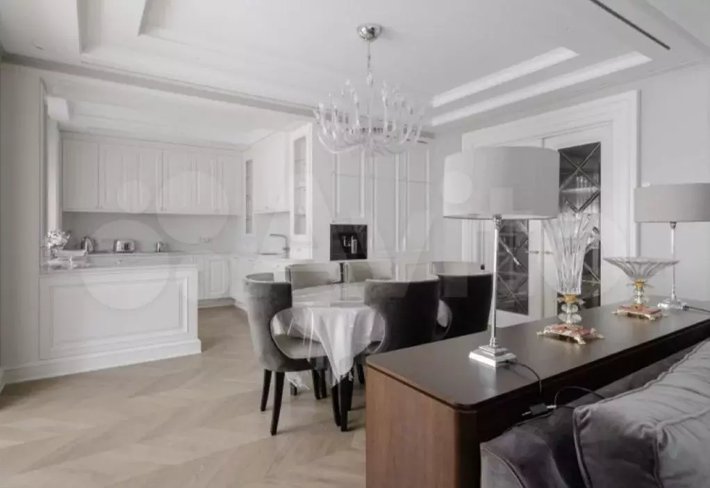 4-к. квартира, 160 м, 2/7 эт. - Фото 1
