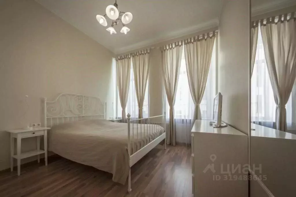 1-к кв. Санкт-Петербург ул. Восстания, 3-5 (70.0 м) - Фото 0