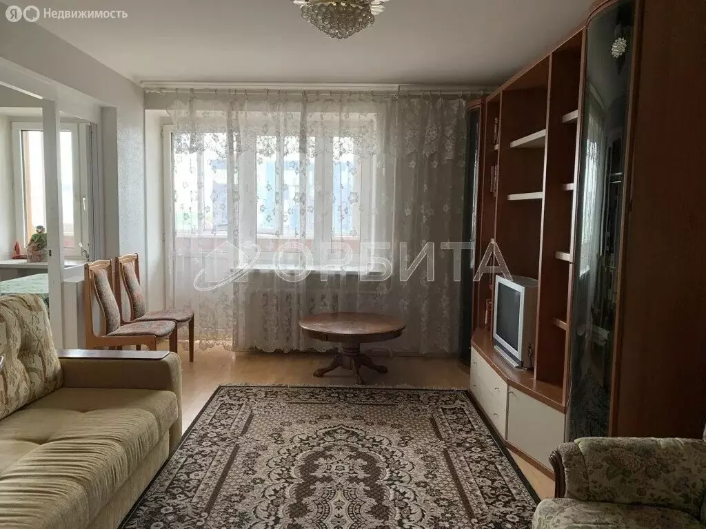3-комнатная квартира: Тюмень, Орловская улица, 35 (74.8 м) - Фото 1