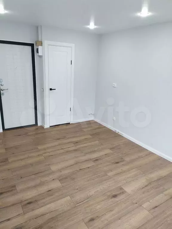Квартира-студия, 16,8 м, 1/9 эт. - Фото 0