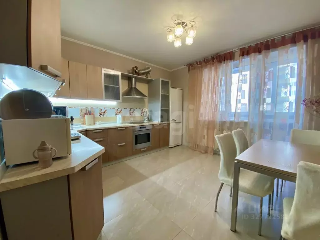 3-к кв. Тюменская область, Тюмень Депутатская ул., 80к2 (114.5 м) - Фото 2