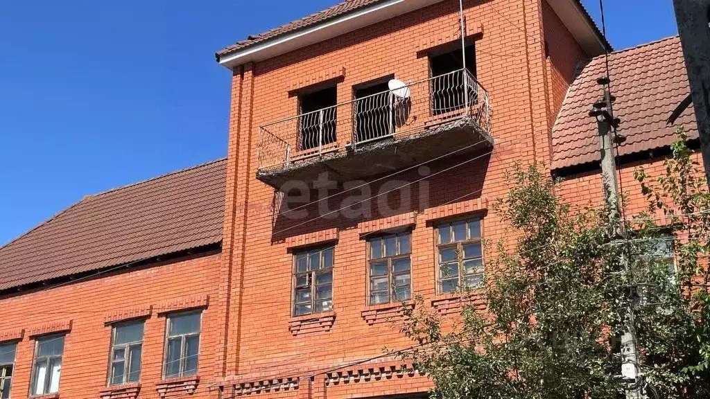 Дом в Ингушетия, Карабулак ул. Гулиева (2400 м) - Фото 1