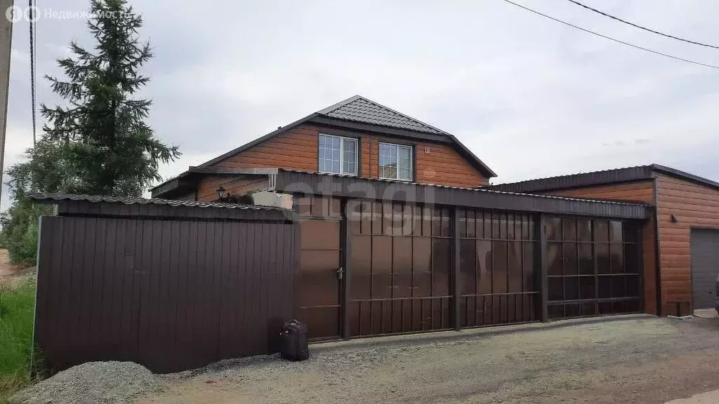 Дом в Новый Уренгой, Ялтинский проезд (196.5 м) - Фото 0